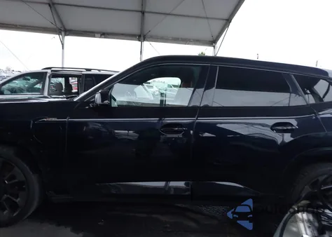 2023 BMW Xm z USA, uszkodzony, nr VIN 5YM23CS00P9R14356